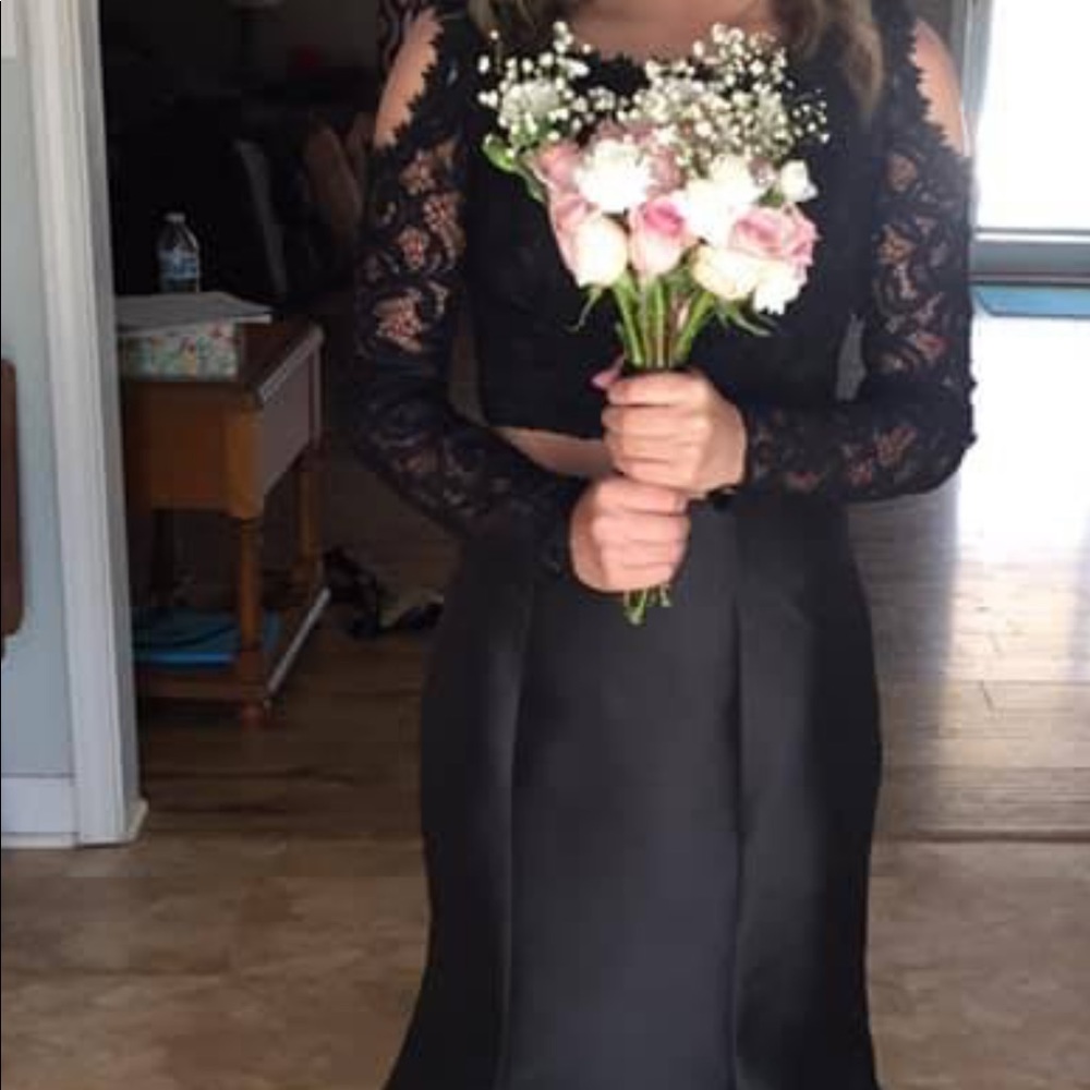 Black lace prom dress